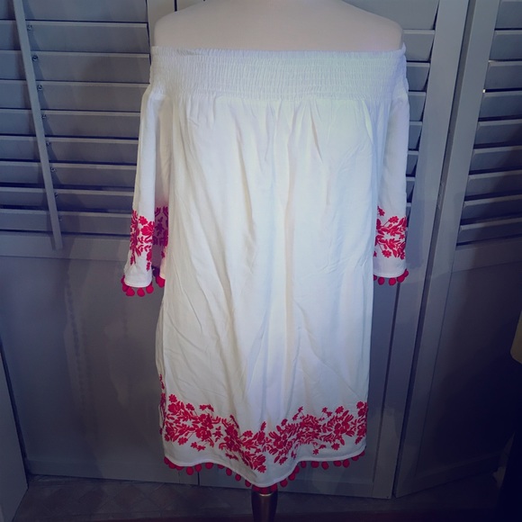 Show me your mumu dress👗 - Picture 2 of 4